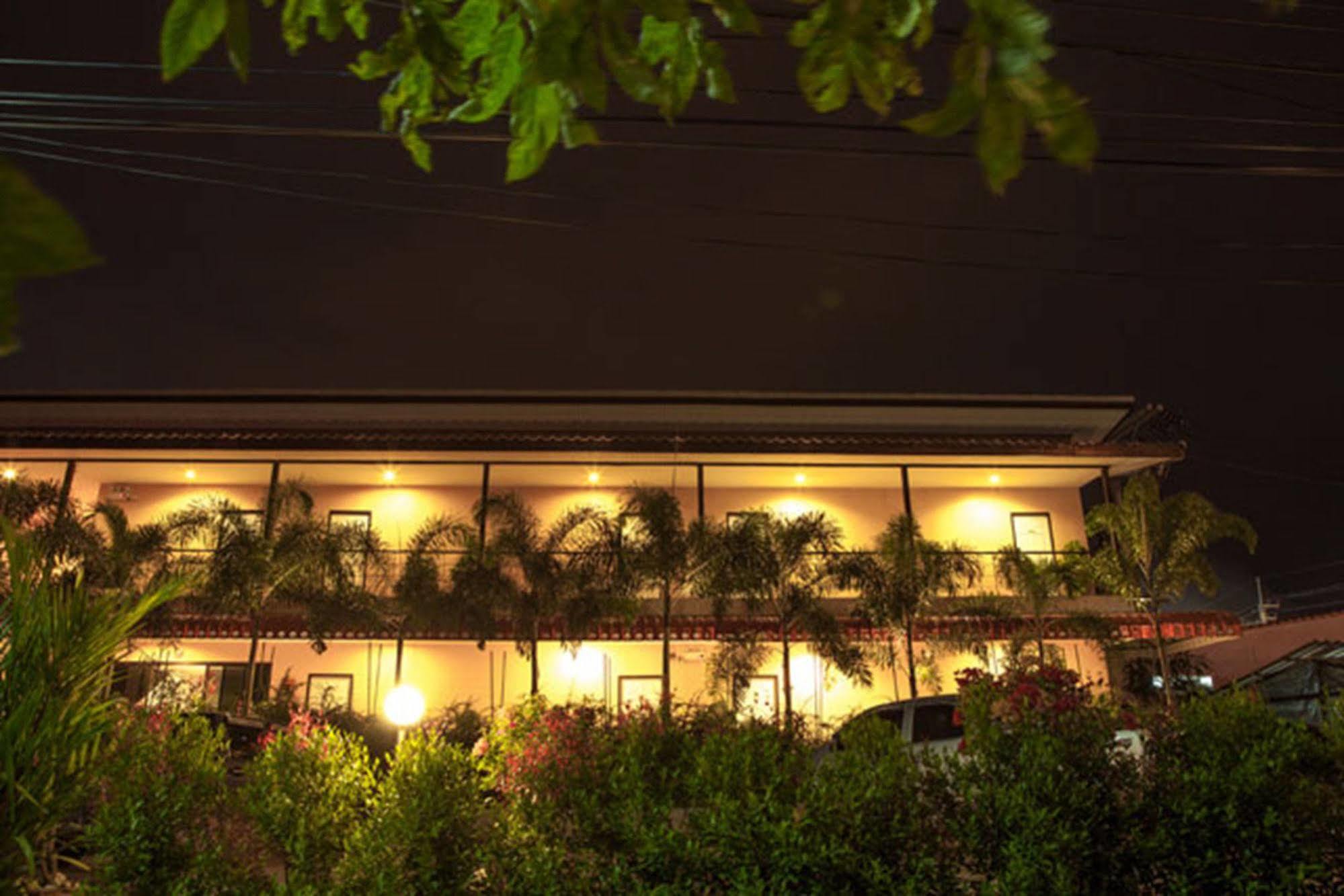 Phuket Airport Inn Ban Bo Han Ngoại thất bức ảnh